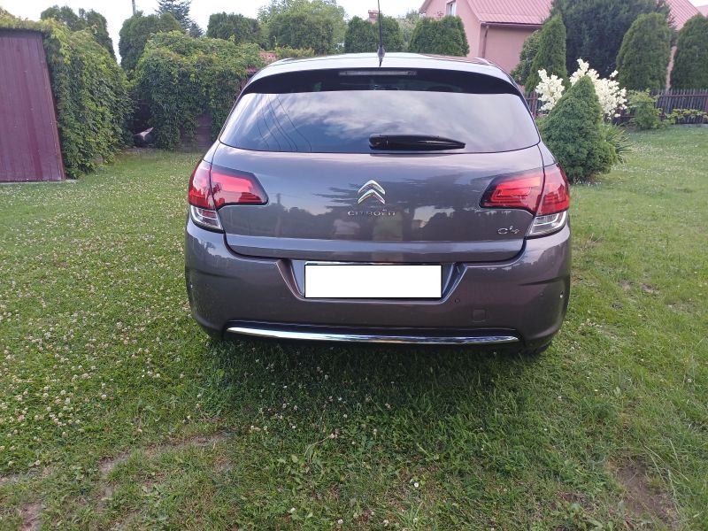 Sprzedam Citroen C4 z 2018 r. 22.000 tyś km. - zdjęcie 2