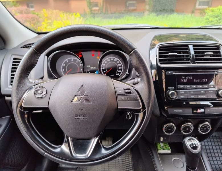 Sprzedam Mitsubish ASX,Salon Polska,piewszy właściciel,niski przebieg - zdjęcie 7