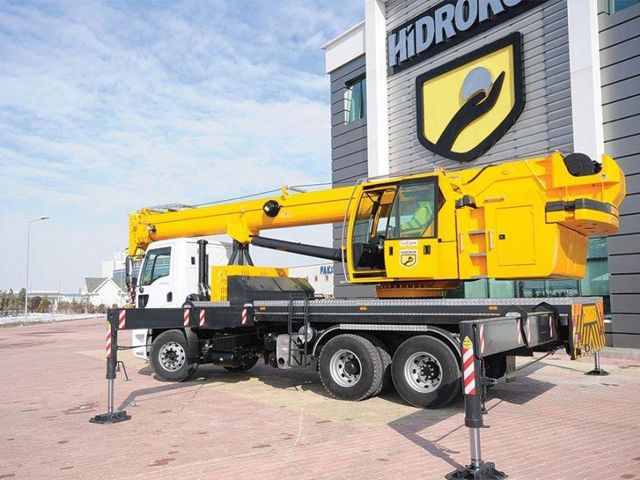 Dźwig mobilny HIDROKON HK 60 22 T2 - 20 ton - zdjęcie 2