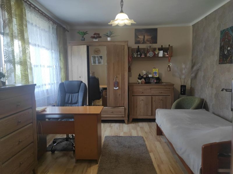 Sprzedam atrakcyjny dom Cieszacin - zdjęcie 4