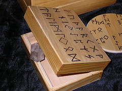 ρούνες προβλέψεις Λίλιαν Σίμου astrolife