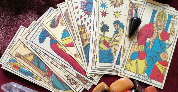 Όλες οι αναρτήσεις μας καθημερινά και στις σελίδες μας στο facebook https://www.facebook.com/liliansimou.astrolife στο twitter https://twitter.com/astrolifegr Θέματα ψυχολογικής αστρολογίας στο: http://writersgang.com/ (Στήλη: Walking with the stars)