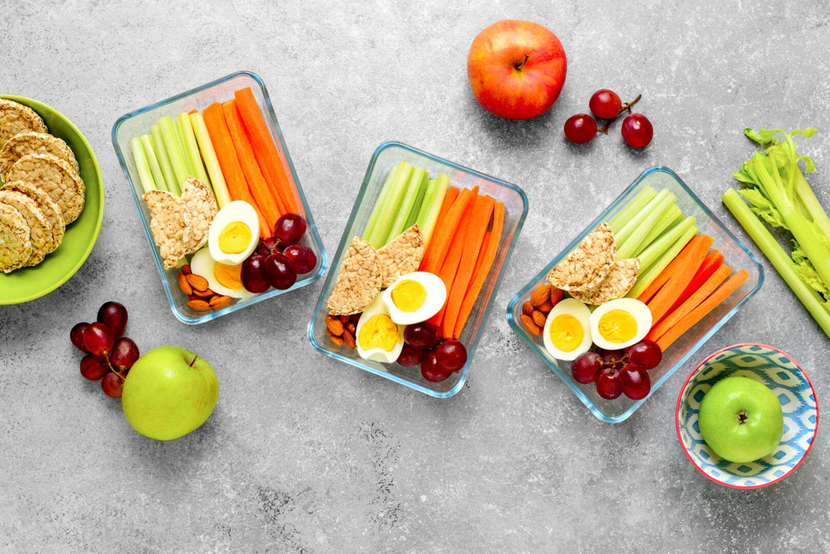 Optisch ansprechend aufbereitetes Obst und Gemüse schmeckt auch dem Nachwuchs