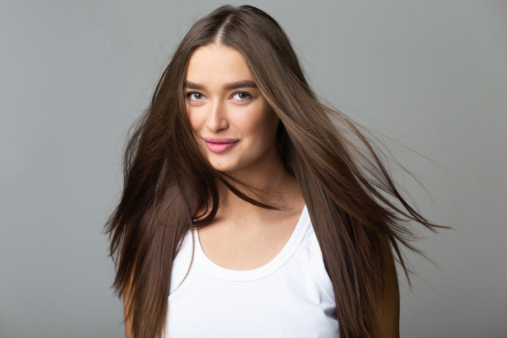 Frau mit schönen langen Haaren
