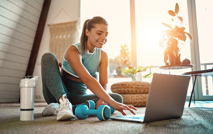 Fitnesskurse online | Credit: iStock.com/Valerii Apetroaiei