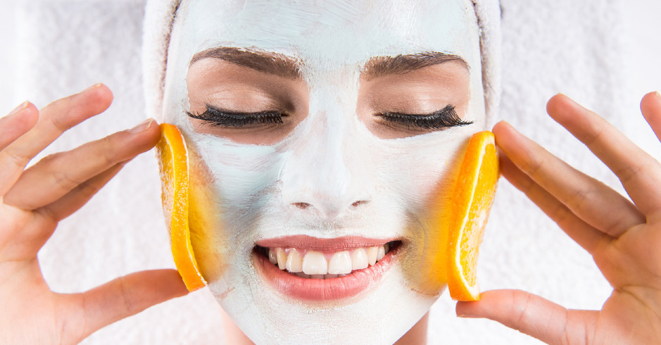 Lebensmittel leisten auch als Kosmetika gute Dienste | Credit: iStock.com/vadimguzhva
