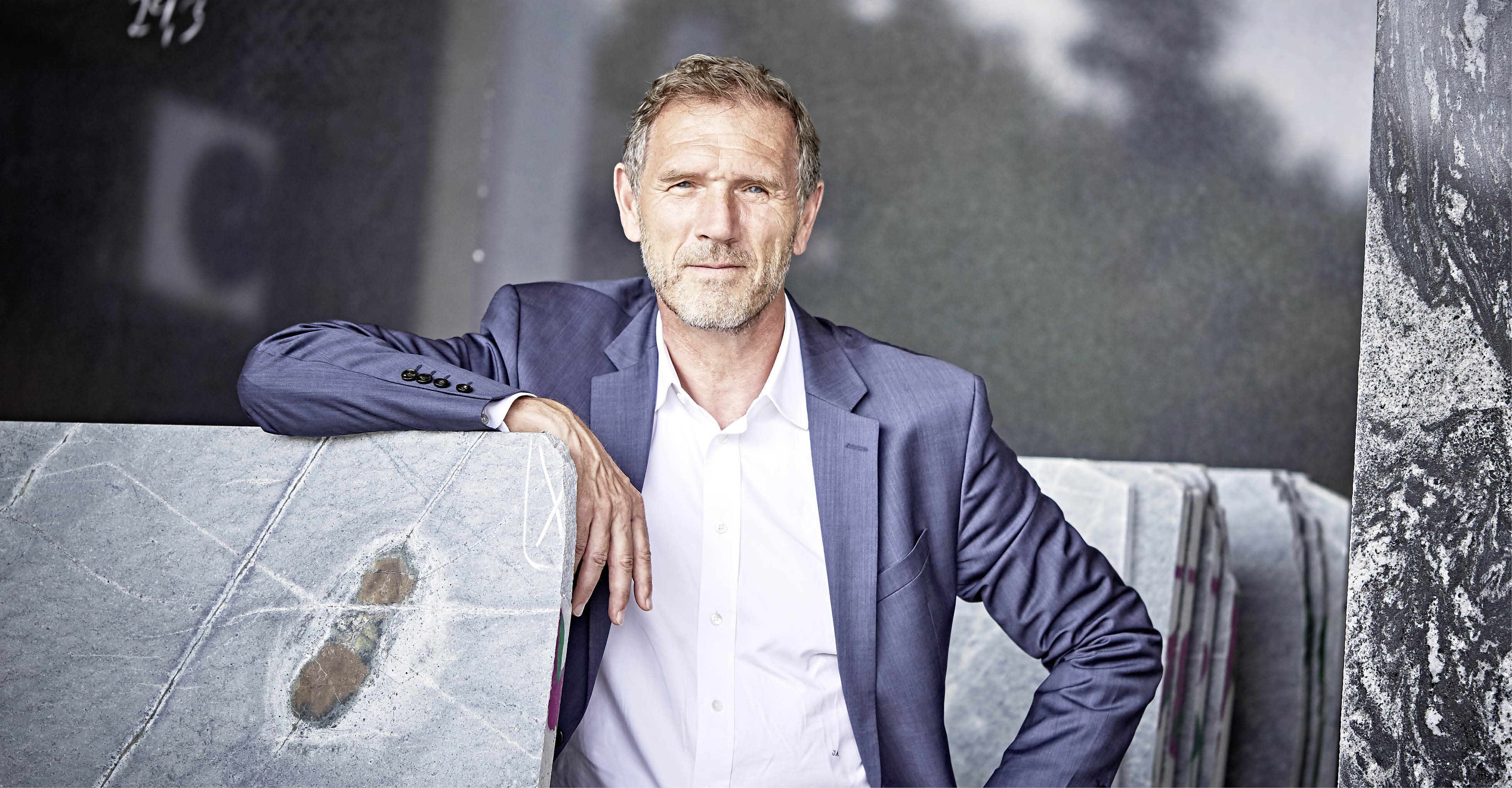 Johannes Artmayr, Strasser Steine