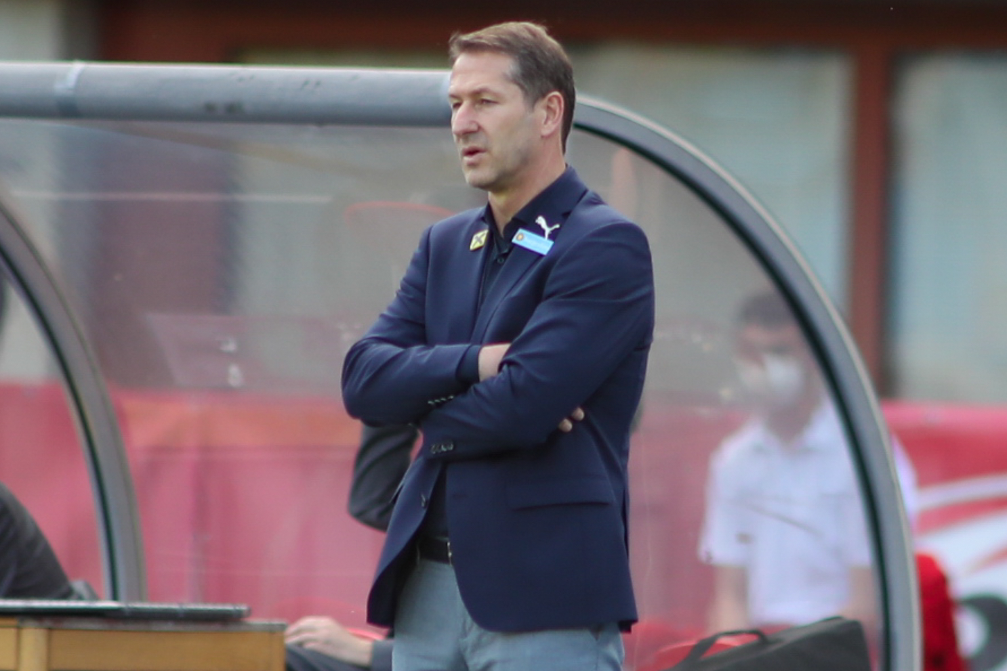 Ernste Miene bei Franco Foda