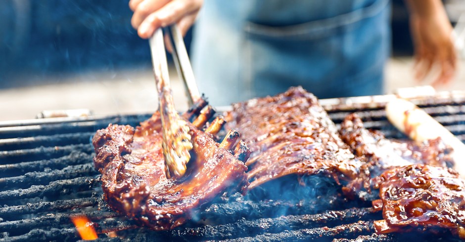 Ripperl am Grill