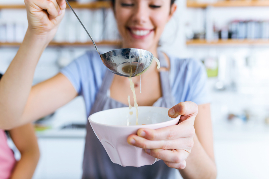 Suppen regen die Verdauung an | Credit: iStock.com/nensuria