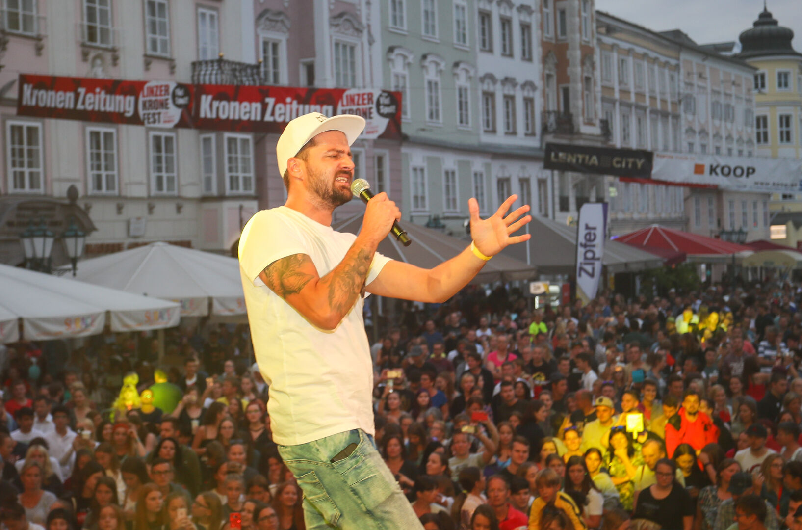 Marco Wagner bei einem Auftritt