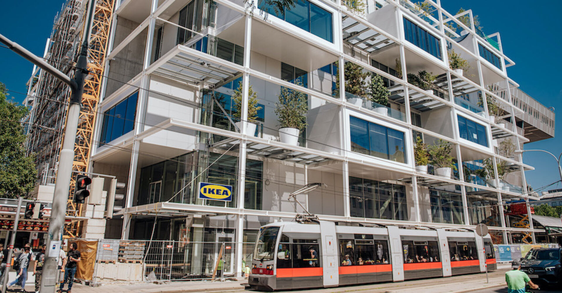 Neues Möbelhaus beim Wiener Westbahnhof | Credit: Niklas Stadler/www.niklasstadler.at