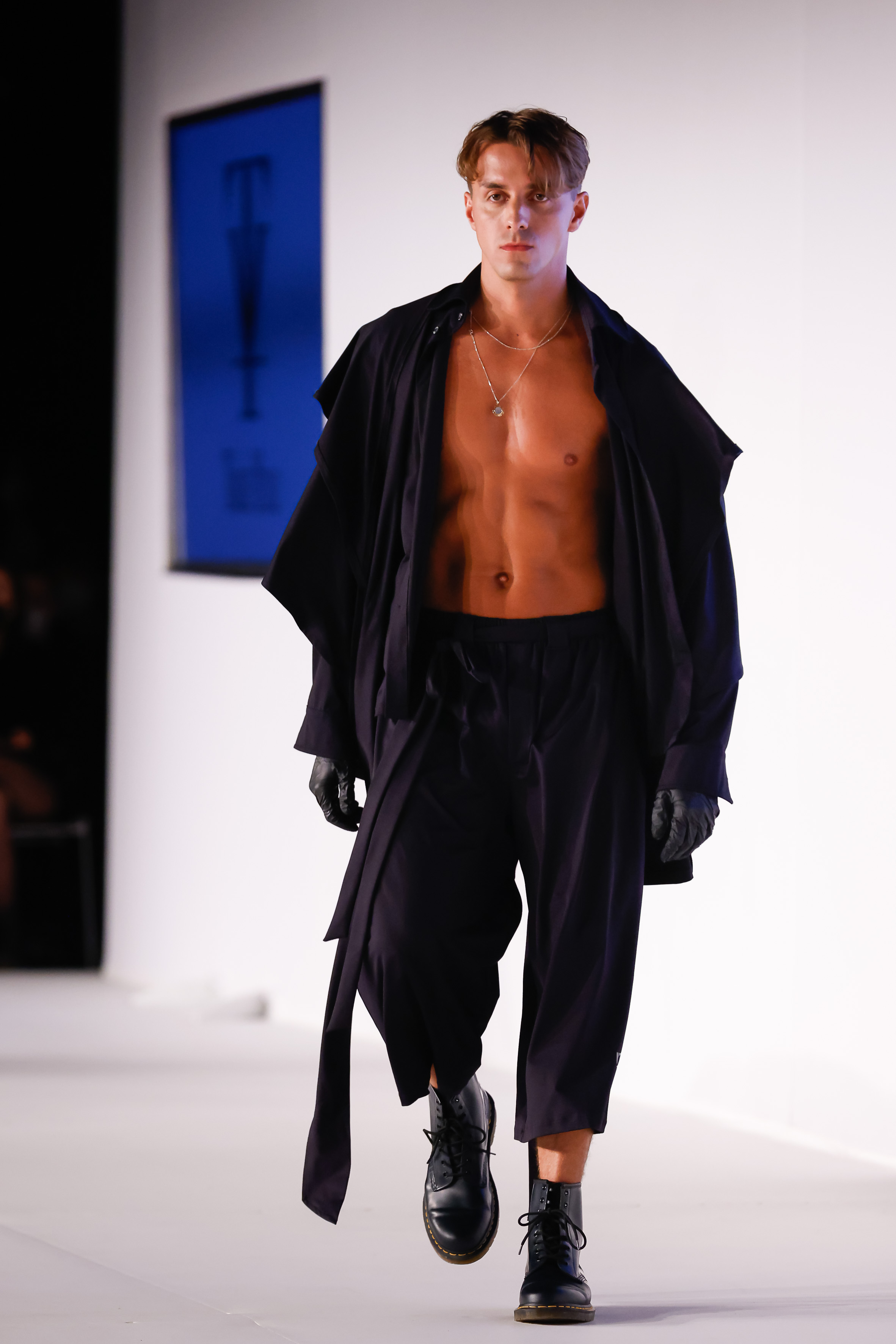 Model am Laufsteg