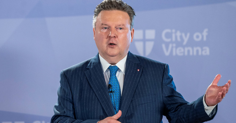 Bürgermeister Michael Ludwig bei einer Pressekonferenz