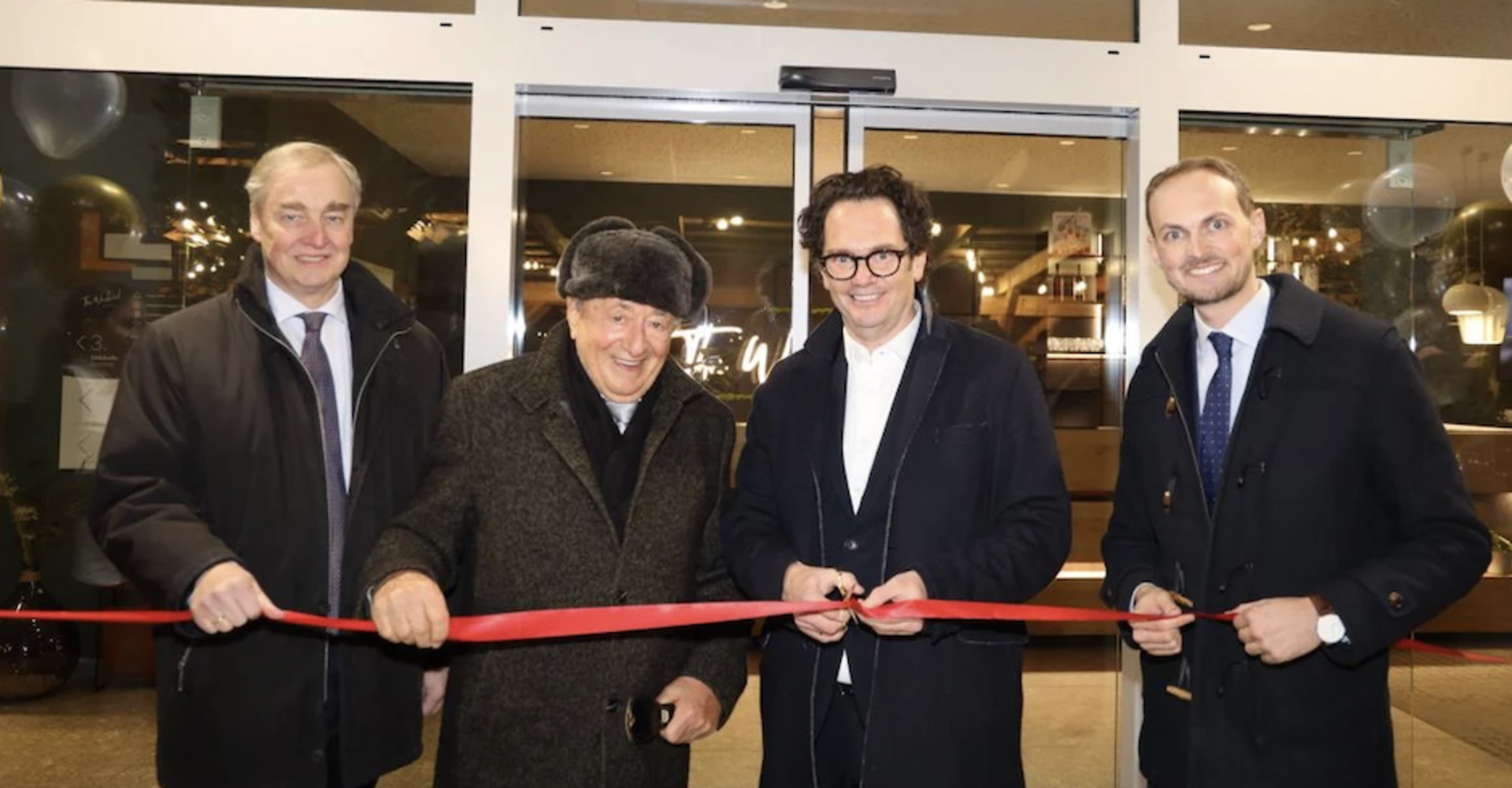 Richard Lugner eröffnet drittes Hotel | Credit: The Weekend