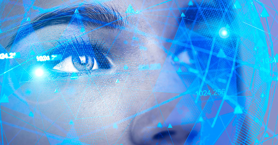 Frau mit überlagerten Datensätzen | Credit: iStock.com/ismagilov