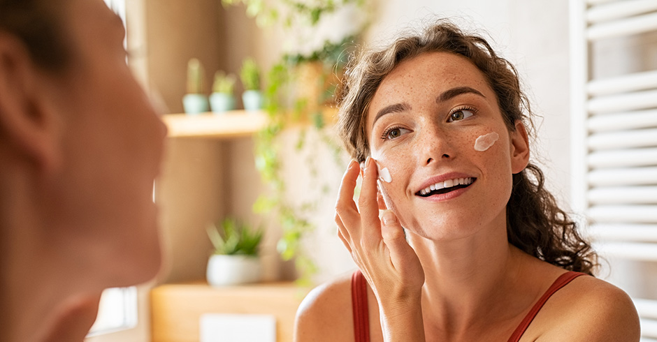 Pflege für sensible Haut | Credit: iStock.com/Ridofranz