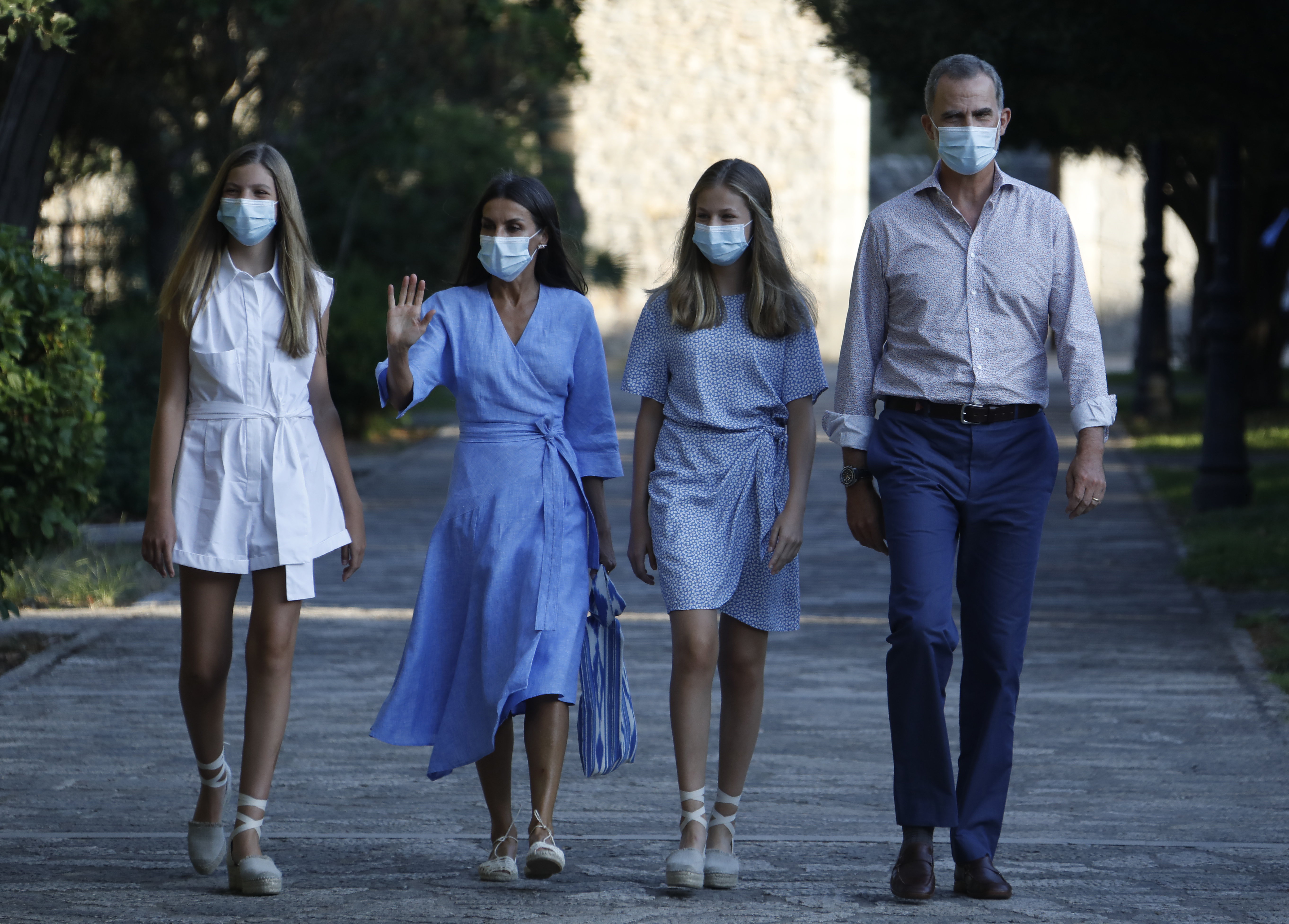 Letizia mit König Felipe und den beiden Töchtern.