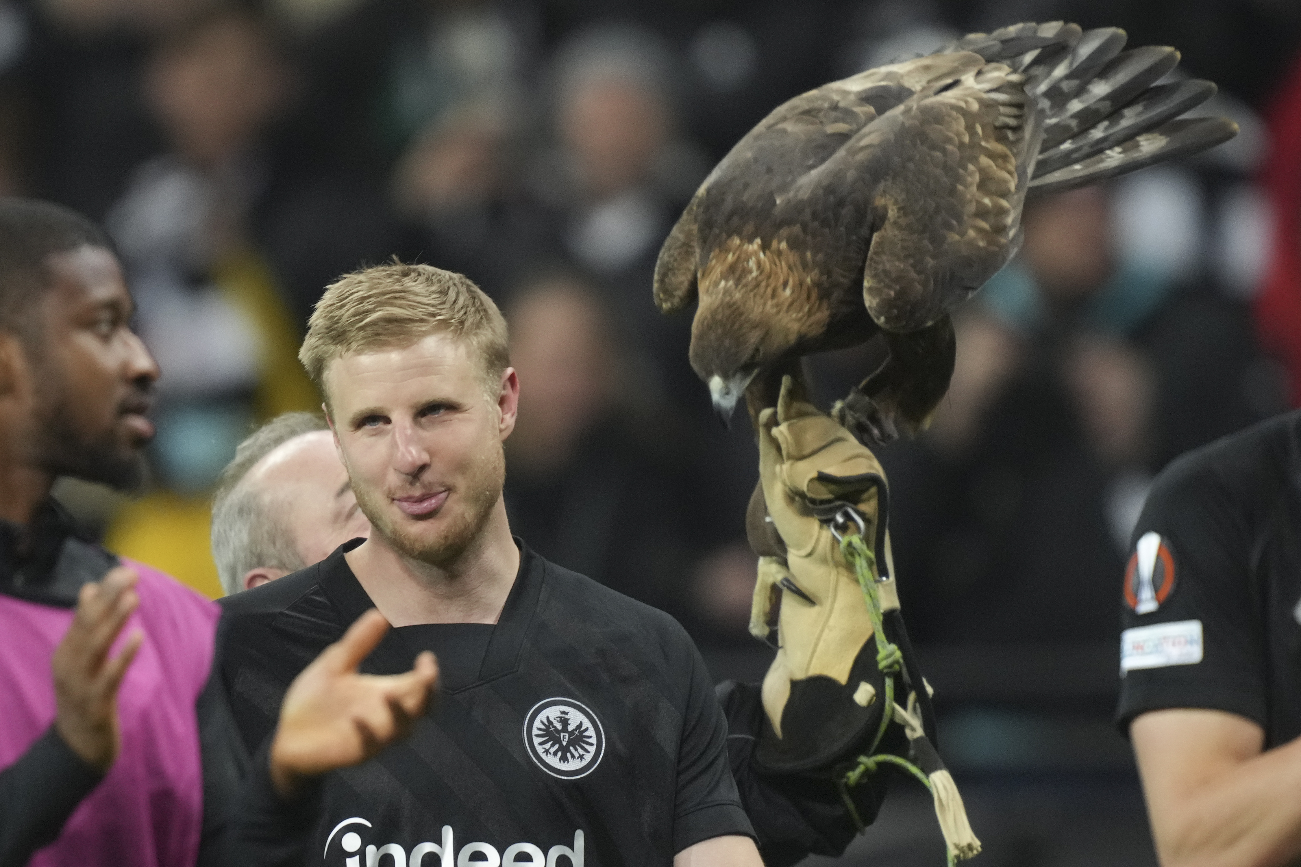 Martin Hinteregger wird Wirt. | Credit: Michael Probst / AP / picturedesk.com