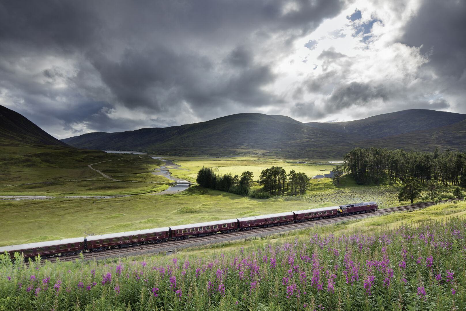 Exklusive Schienenkreuzfahrt im elitären Nostalgiezug