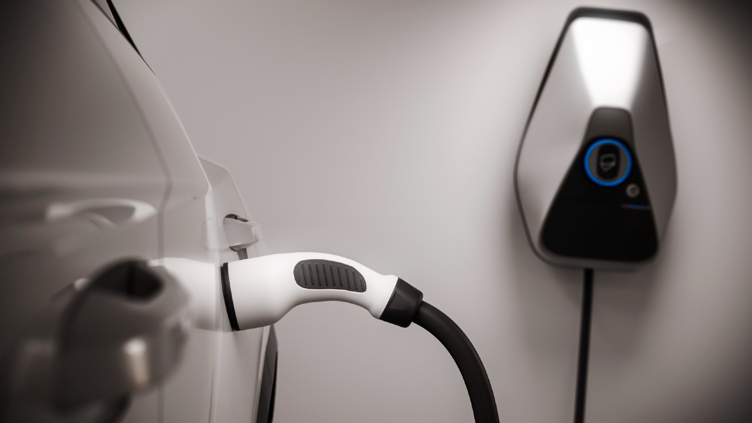 E-Auto bei der Wallbox | Credit: iStock.com/Sven Loeffler