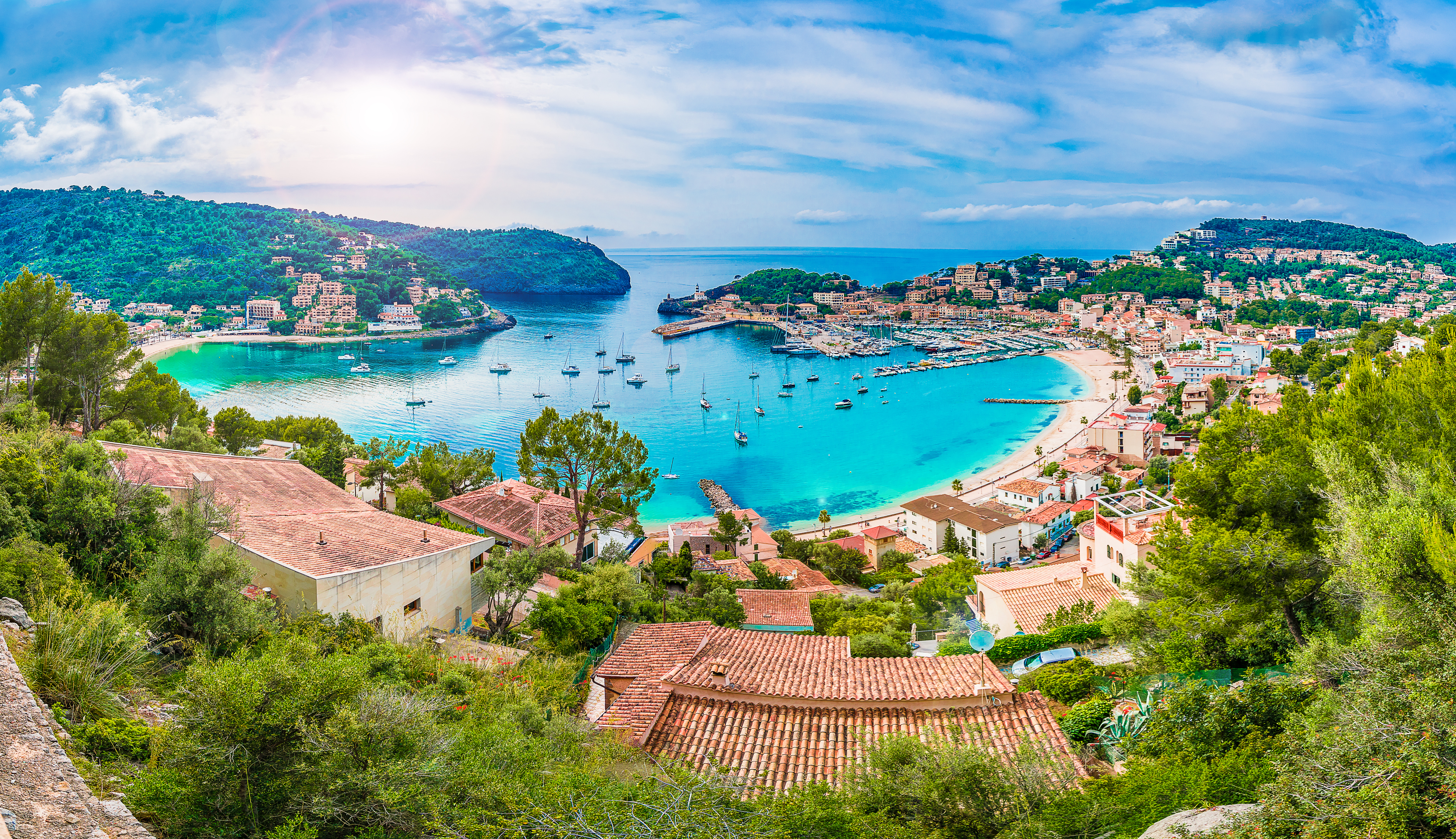 Mallorca: Port de Sóller | Credit: iStock.com/Balate Dorin