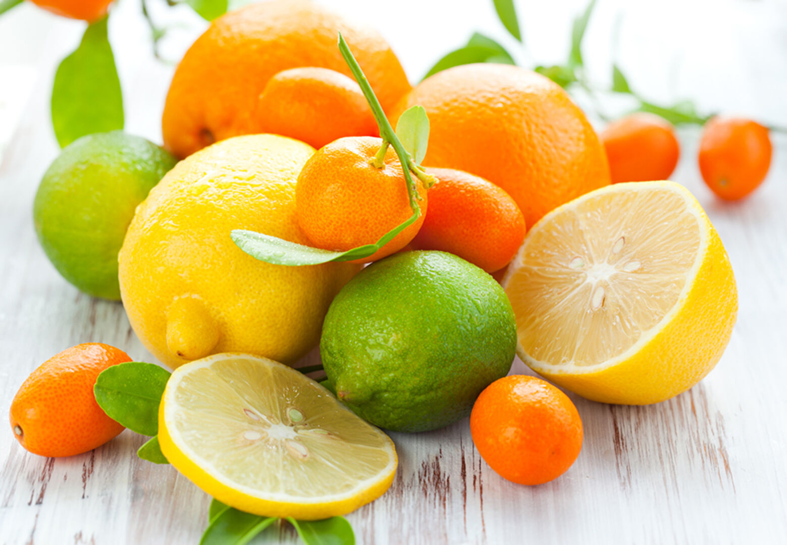 Frische Zitrusfrüchte | Credit: iStock.com/Sarsmis