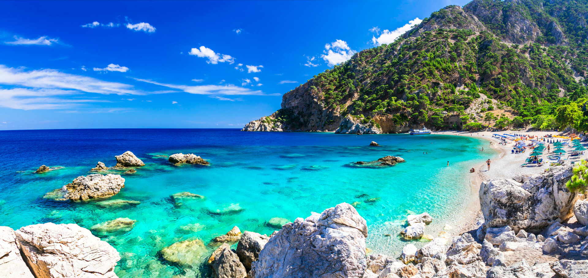 Griechenland Strandurlaub | Credit: iStock.com/Freeartist