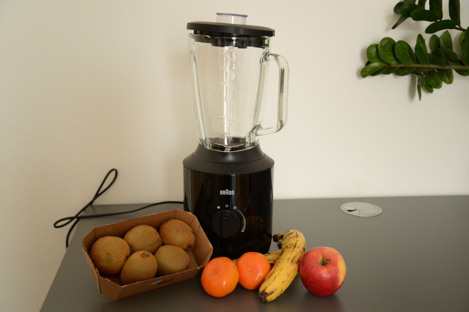 Der Braun PowerBlend3 Standmixer