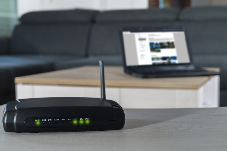 WLAN-Router | Credit: iStock.com/Jens Domschky