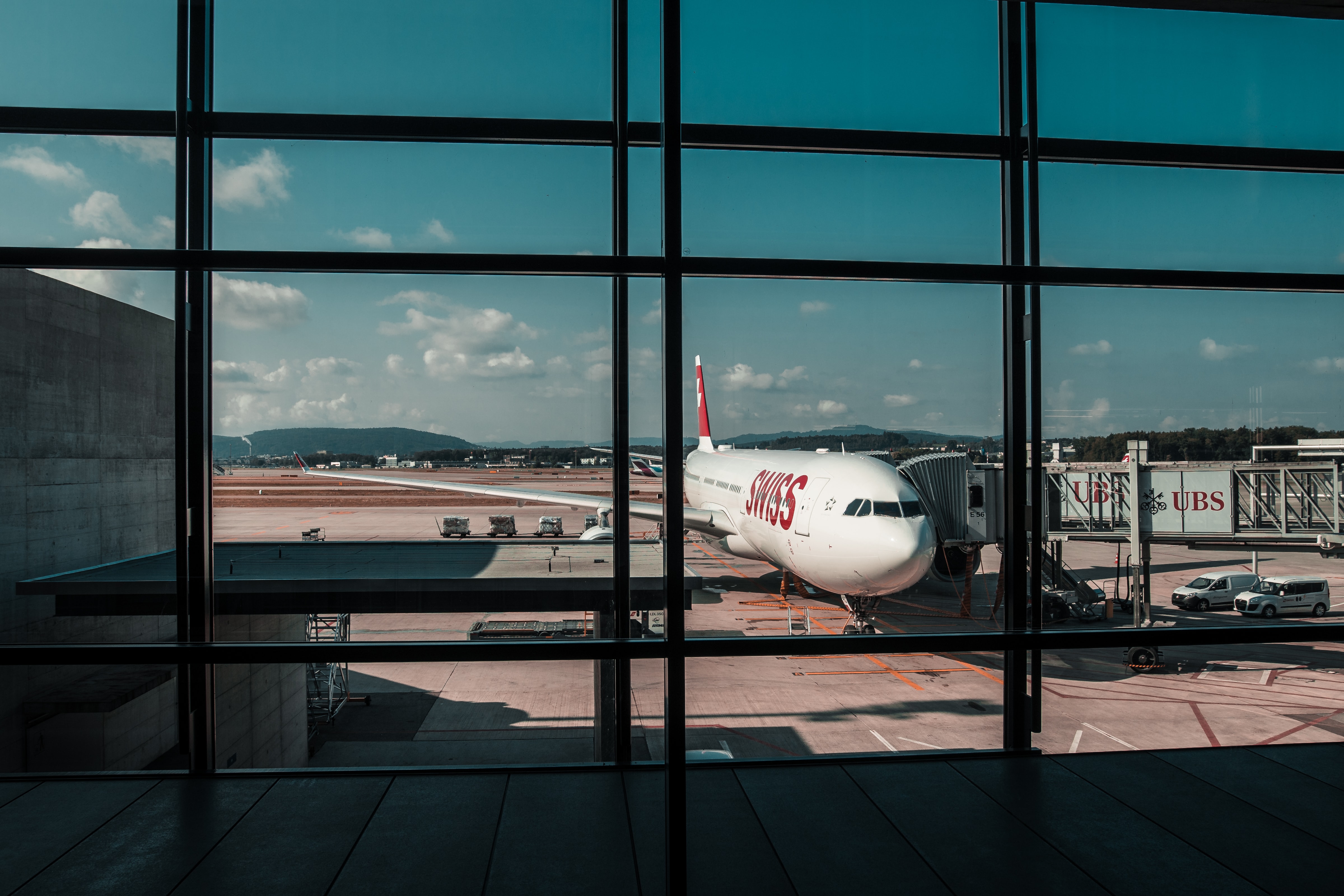 Flugzeug am Flughafen
