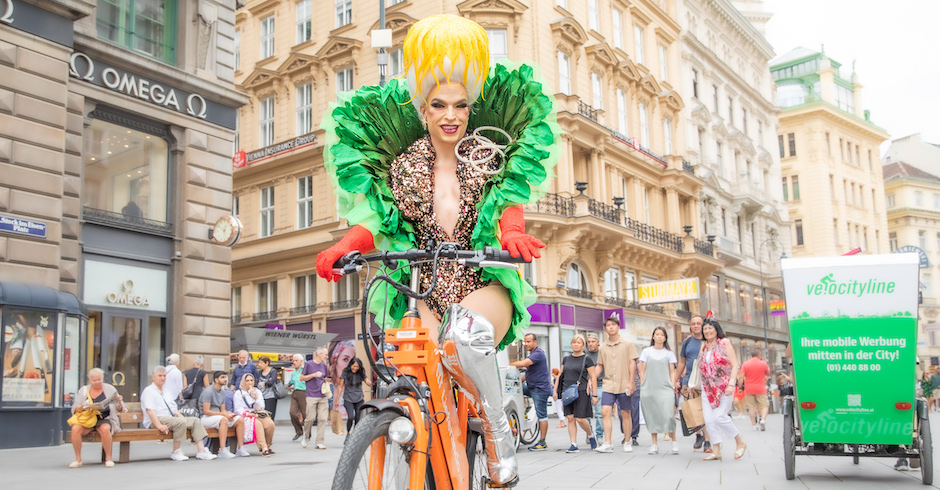 Tamara Mascara am Lieferando-Rad | Credit: Monika Fellner