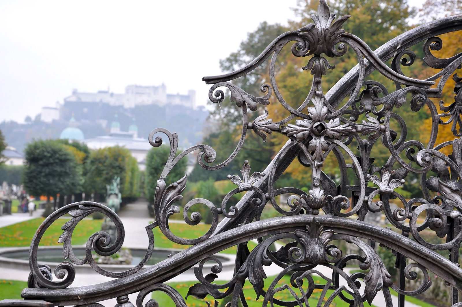 Salzburg im Herbst | Credit: iStock.com/kurkul