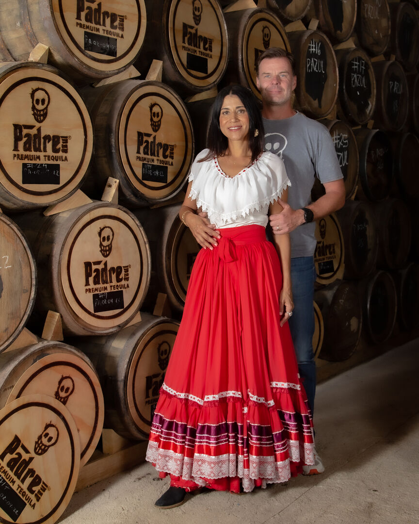 Hans-Peter Eder von Padre Azul mit seine Frau Adriana.