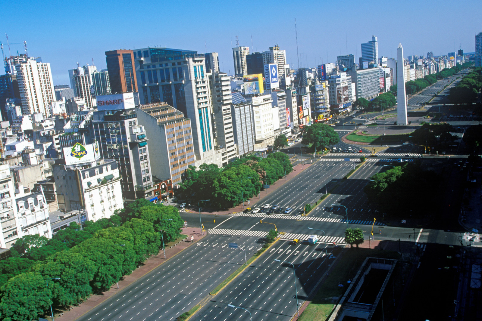 Avenida 9 de Julio | Credit: AdobeStock