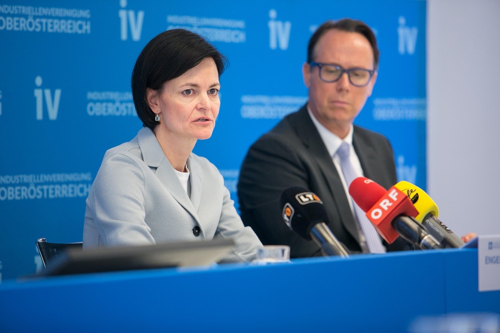 IV OÖ Pressekonferenz