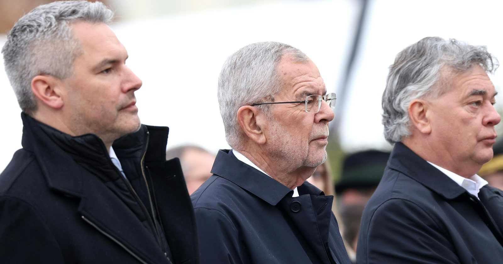 Karl Nehammer, Alexander Van der Bellen und Werner Kogler bei einem offiziellen Termin.