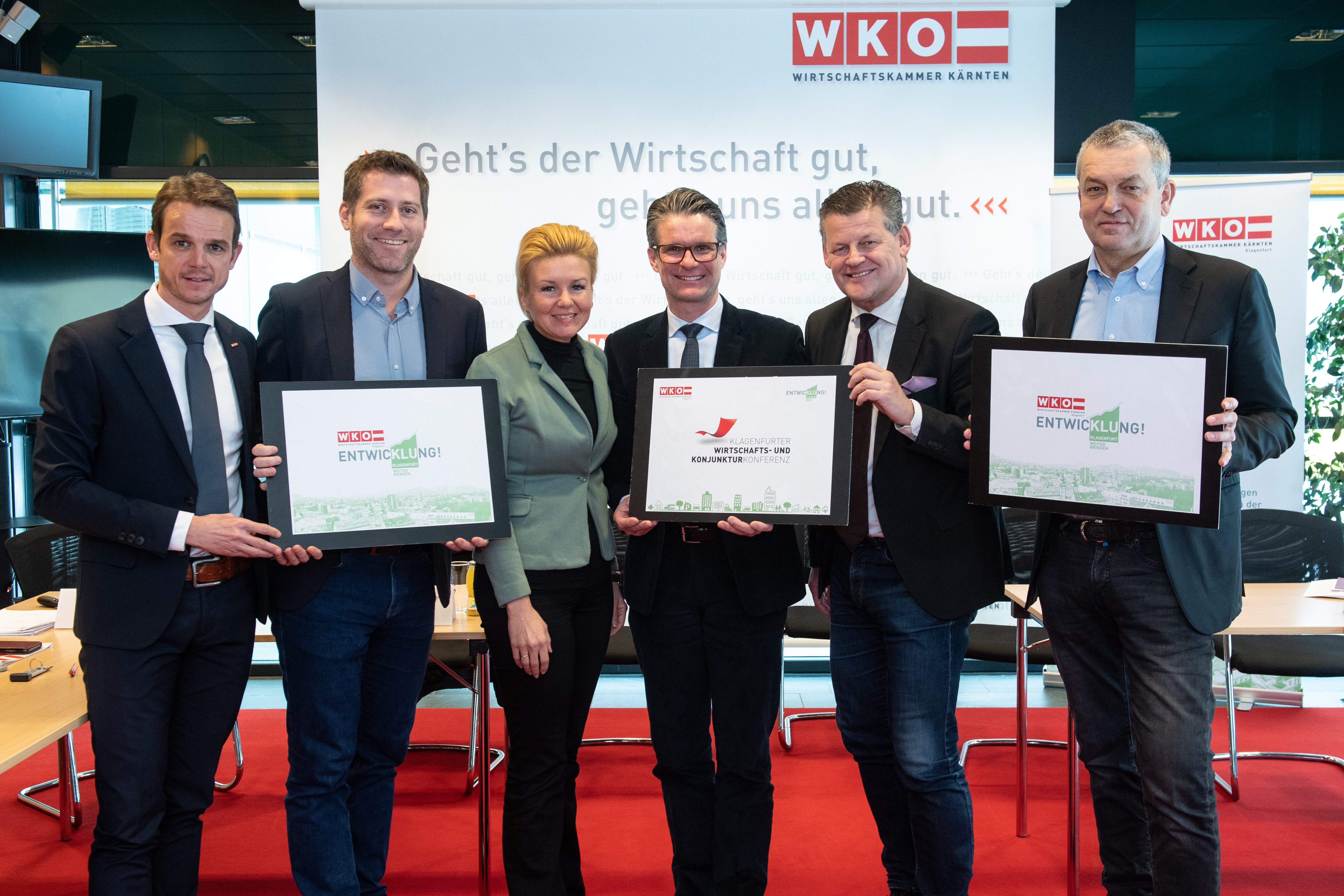 Vertreter der Stadtregierung auf Konferenz in Klagenfurt