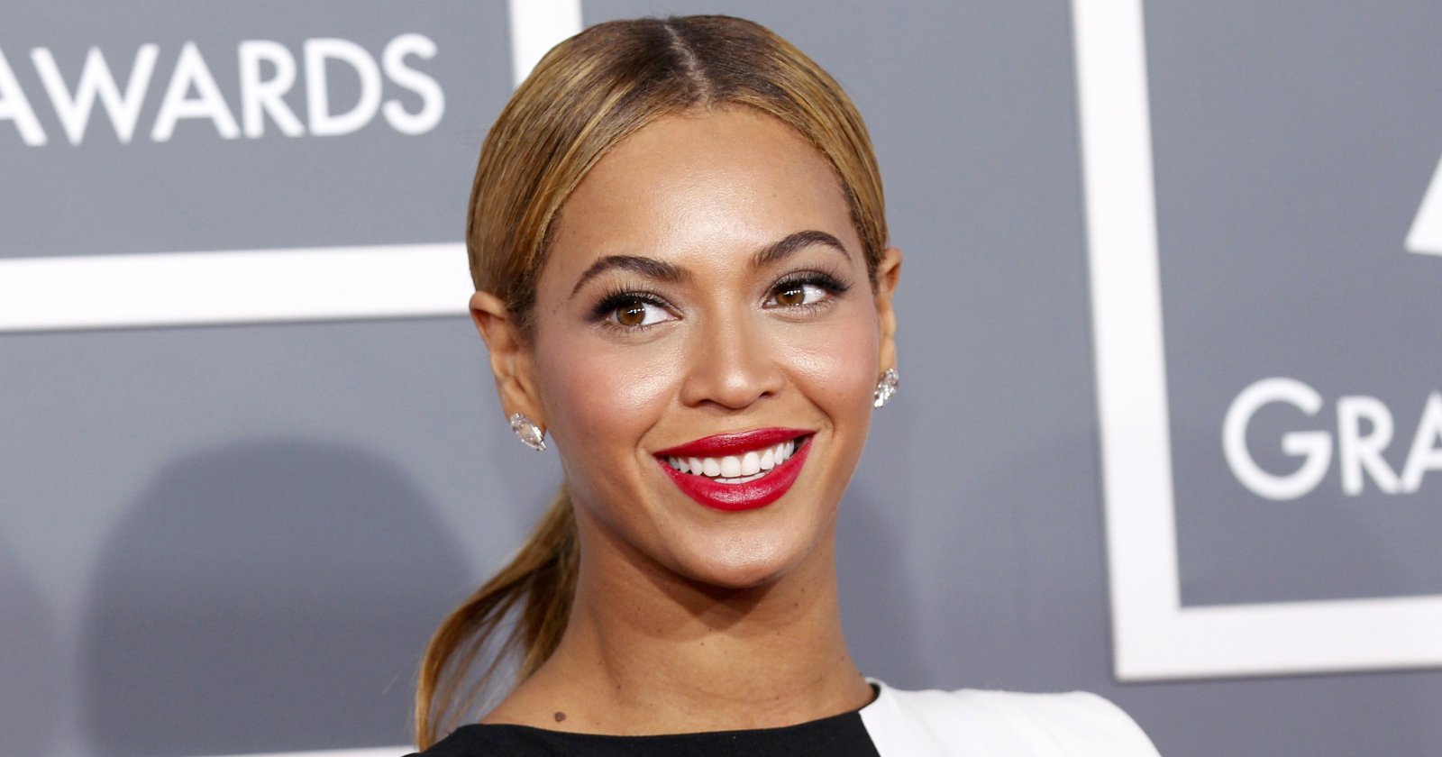 Beyoncé bei einer Preisverleihung | Credit: MARIO ANZUONI / REUTERS / picturedesk.com