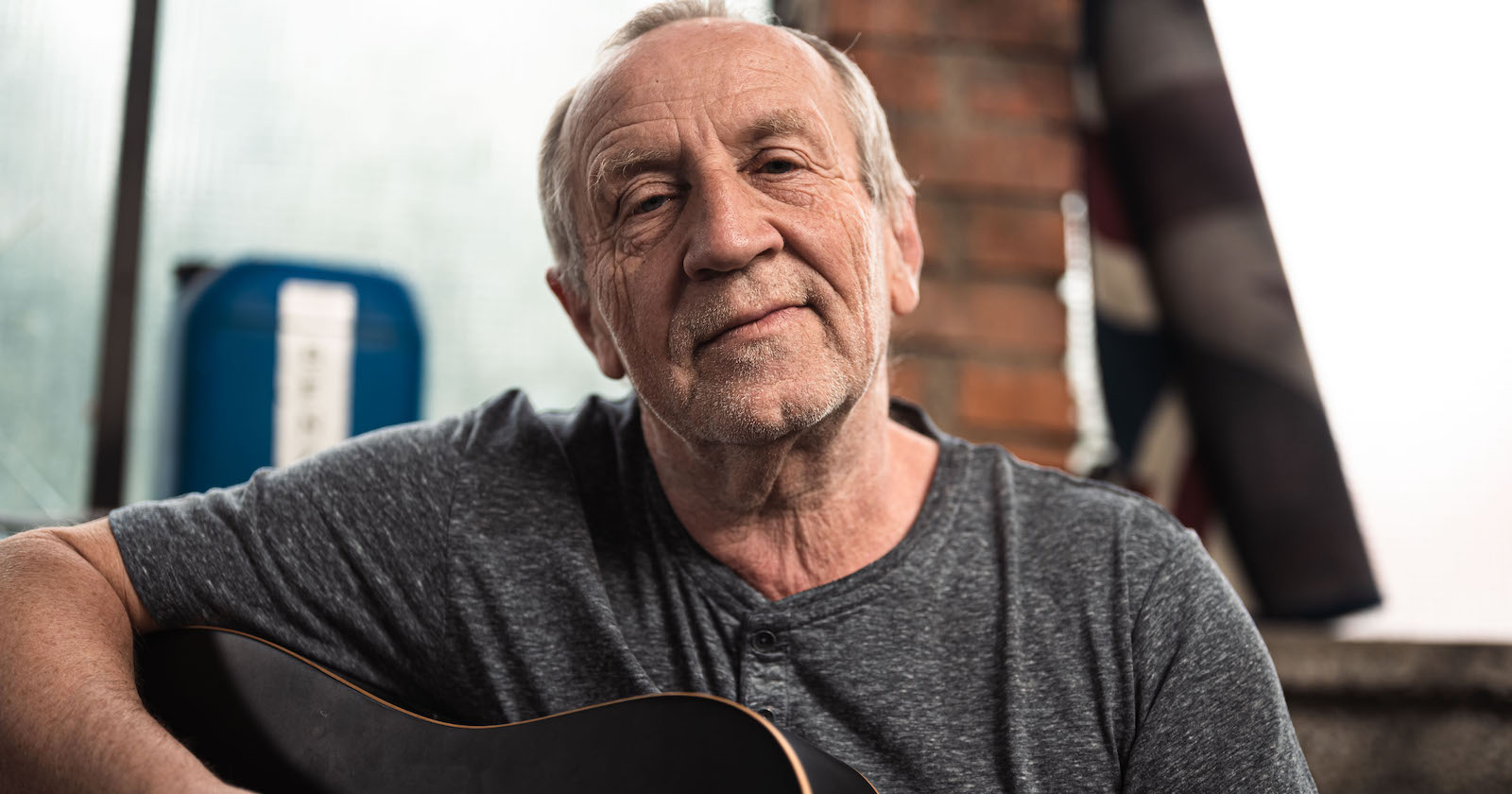 Der Leondinger Sänger und Songwriter Harry Gärtner on Tour.