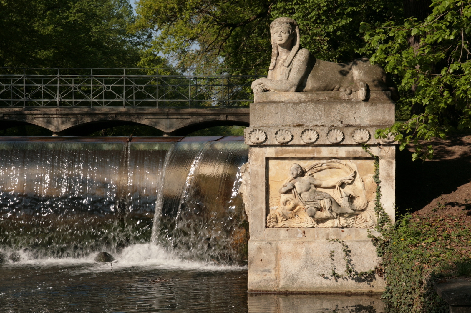 Kaskadenbrücke