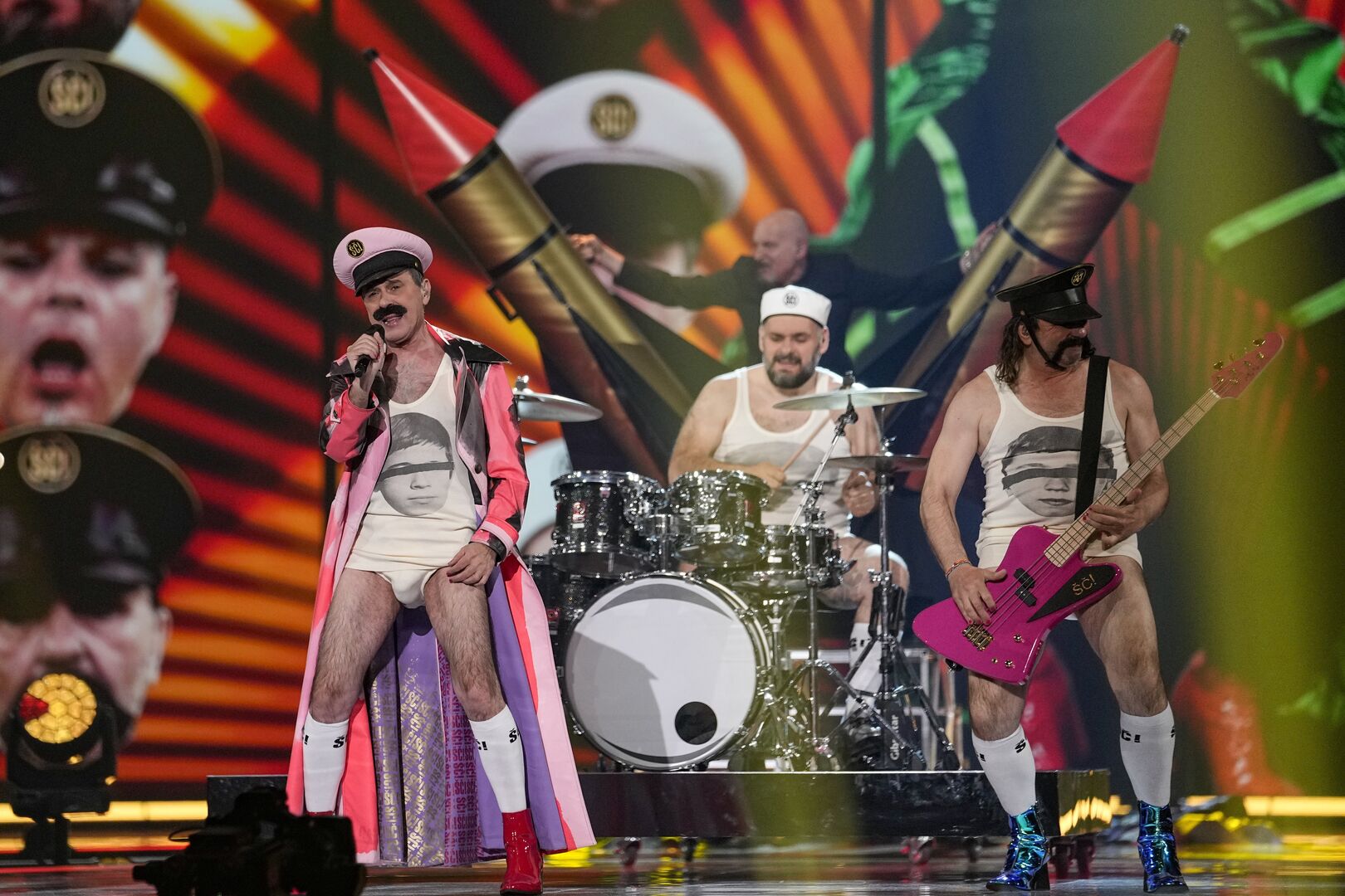 Der kroatische Act Let 3