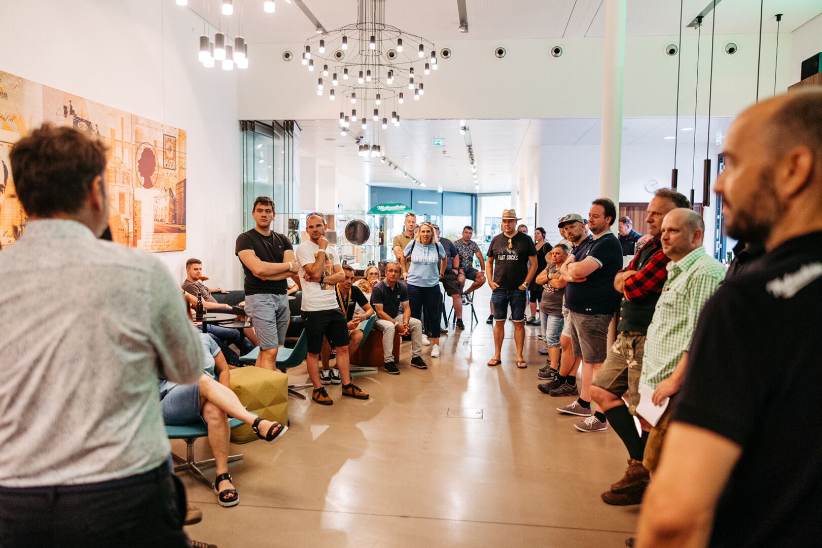 Empfang bei der Mohrenbrauerei mit ersten Informationen zu Brauerei und Biertradition in Dornbirn.