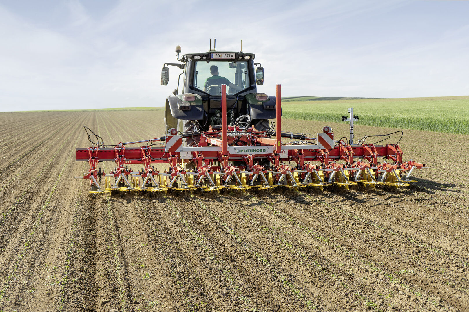 Traktor mit Pflug