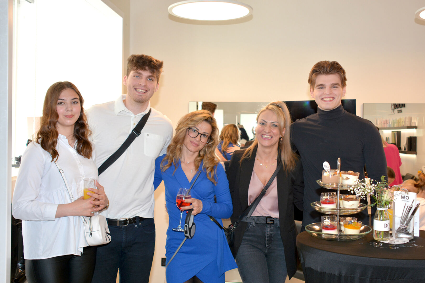 Laura Rita Impric, Milun Nisavic, die Schwestern Sladjana und Ivana Jovic und Uros Nisavic (v. li.)