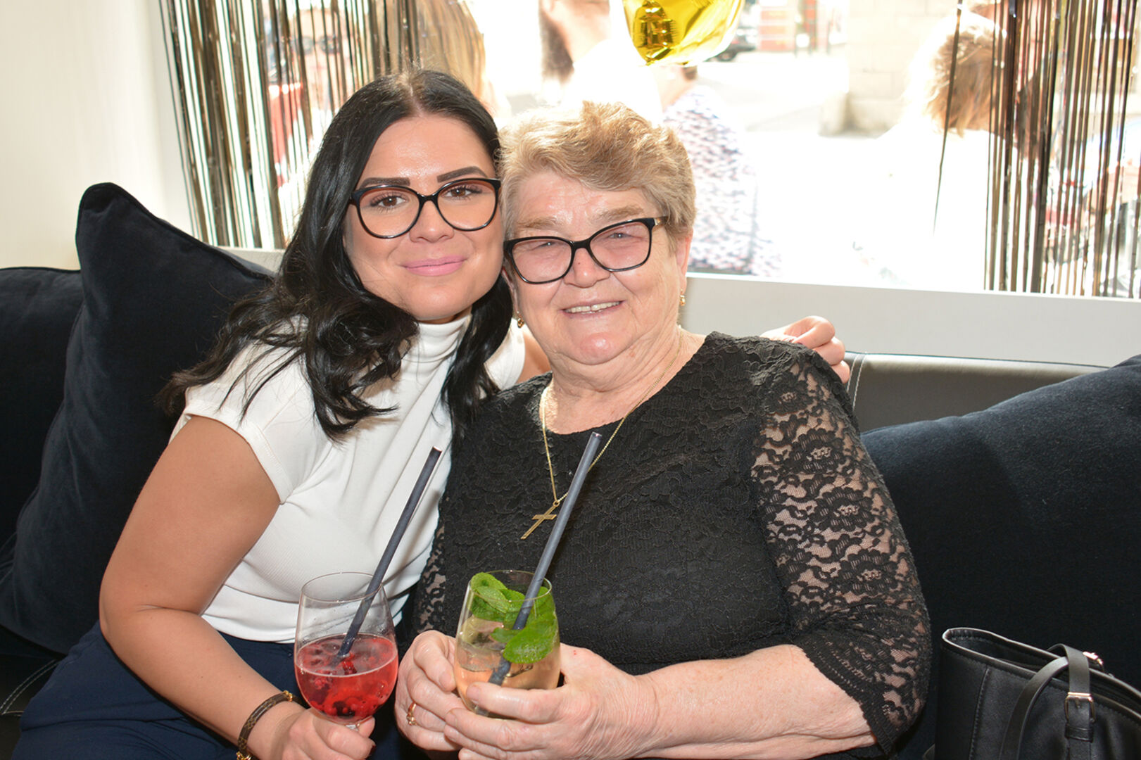 Lidija Bogdanovic mit Oma Sznesana.