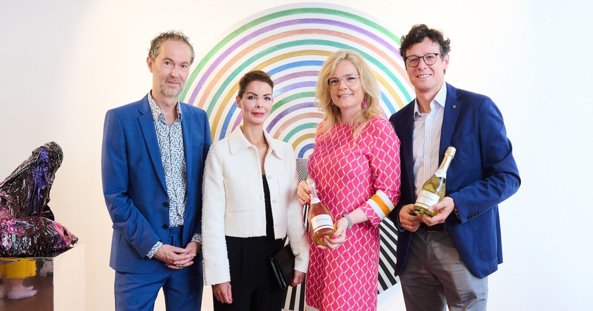 Kurator der Ausstellung VERY und Initiatorin des Leitbetriebe Austria &amp; Schlumberger Sommerfest  | Credit: Sabine Klimpt