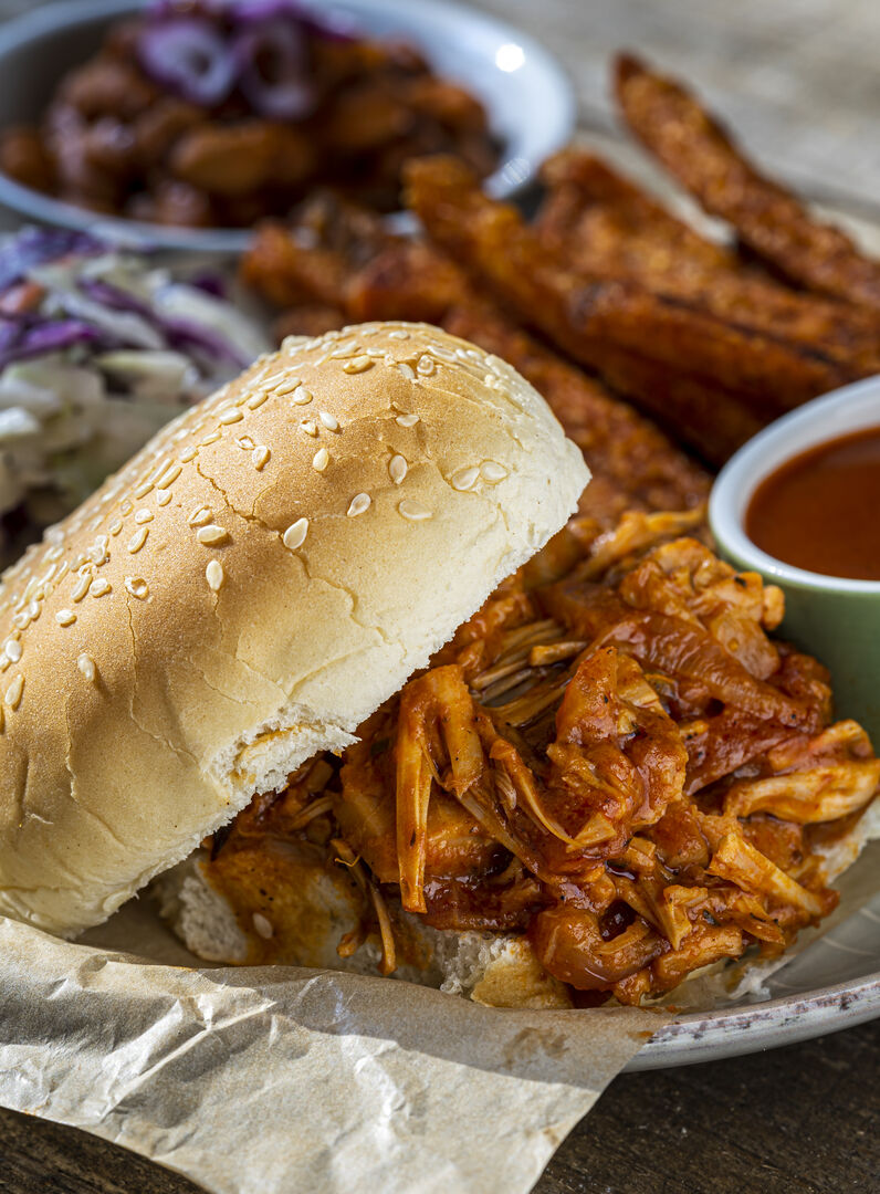Pulled Pork in Burgerbrötchen