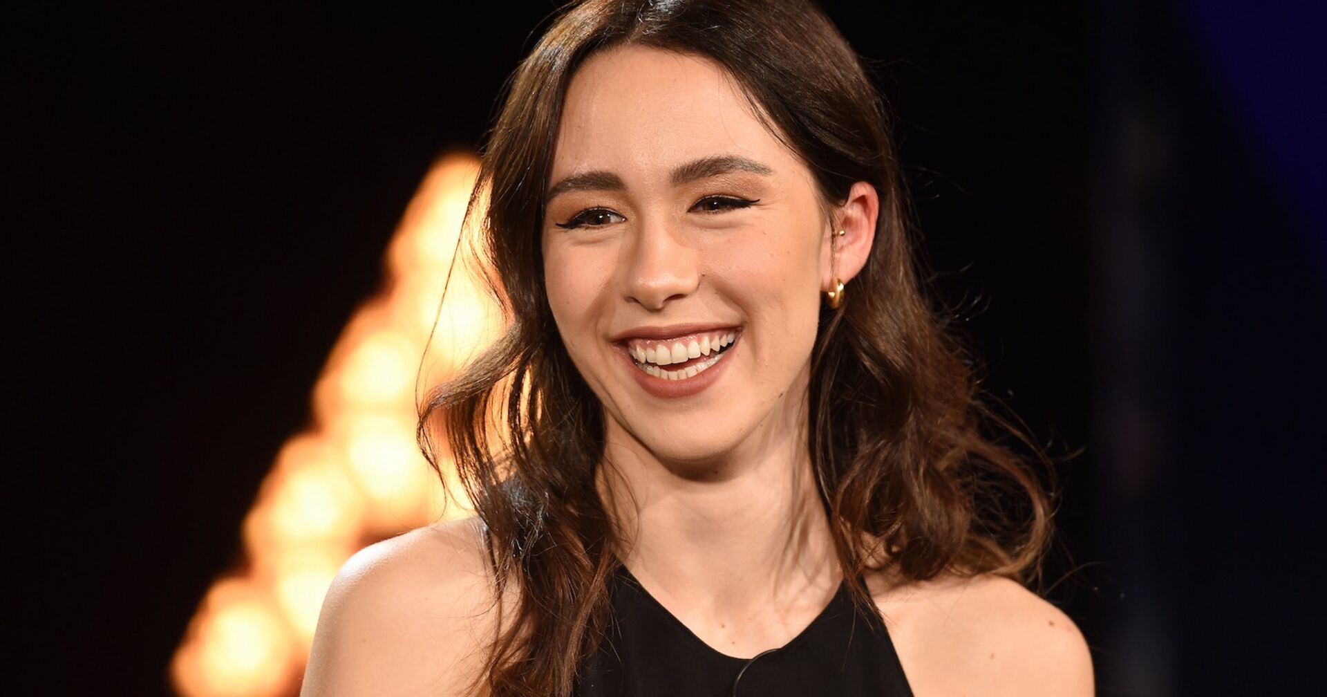 Aurora Ramazzotti mit zauberhaftem Lächeln.