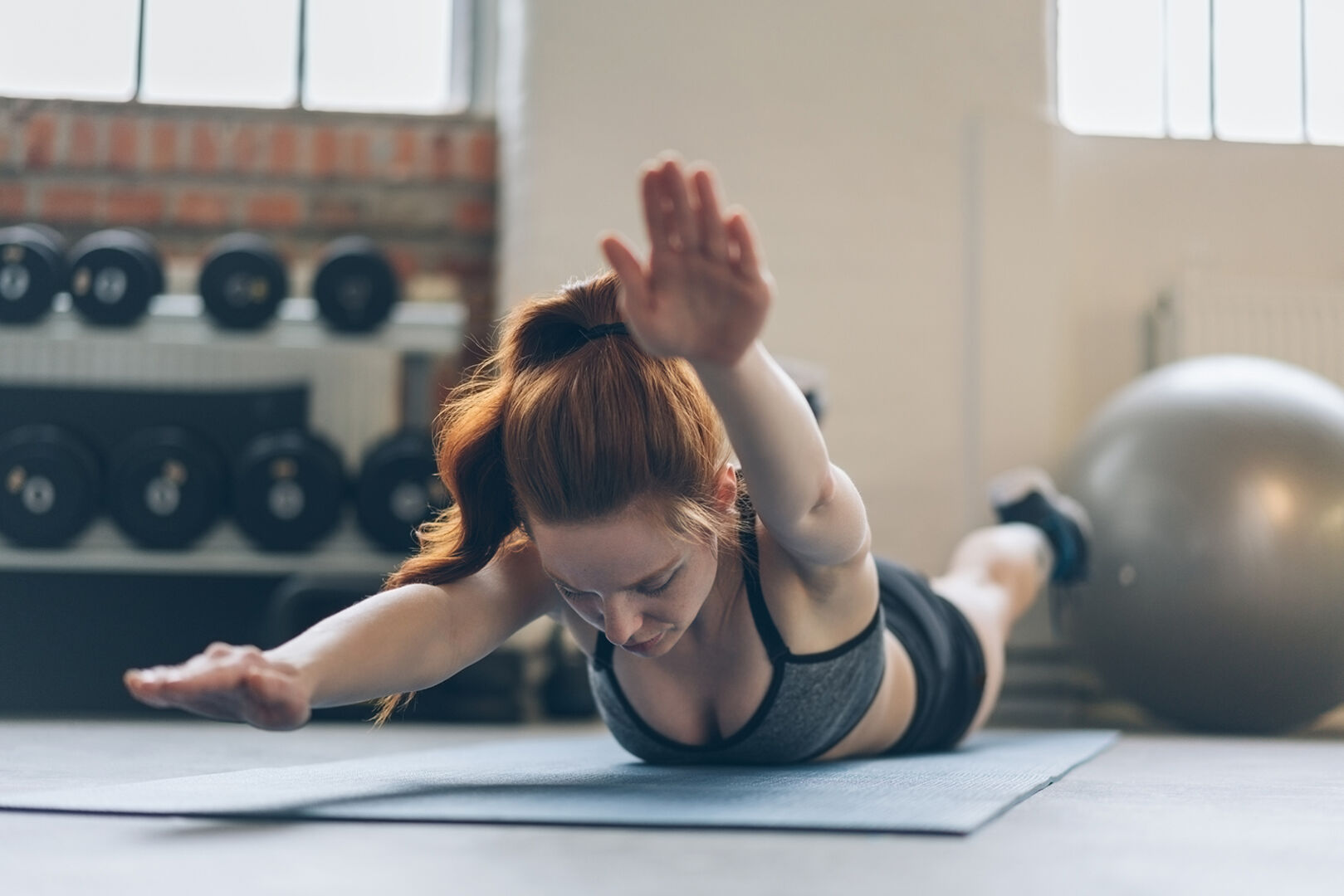 Frau macht Sport | Credit: iStock.com/stockfour